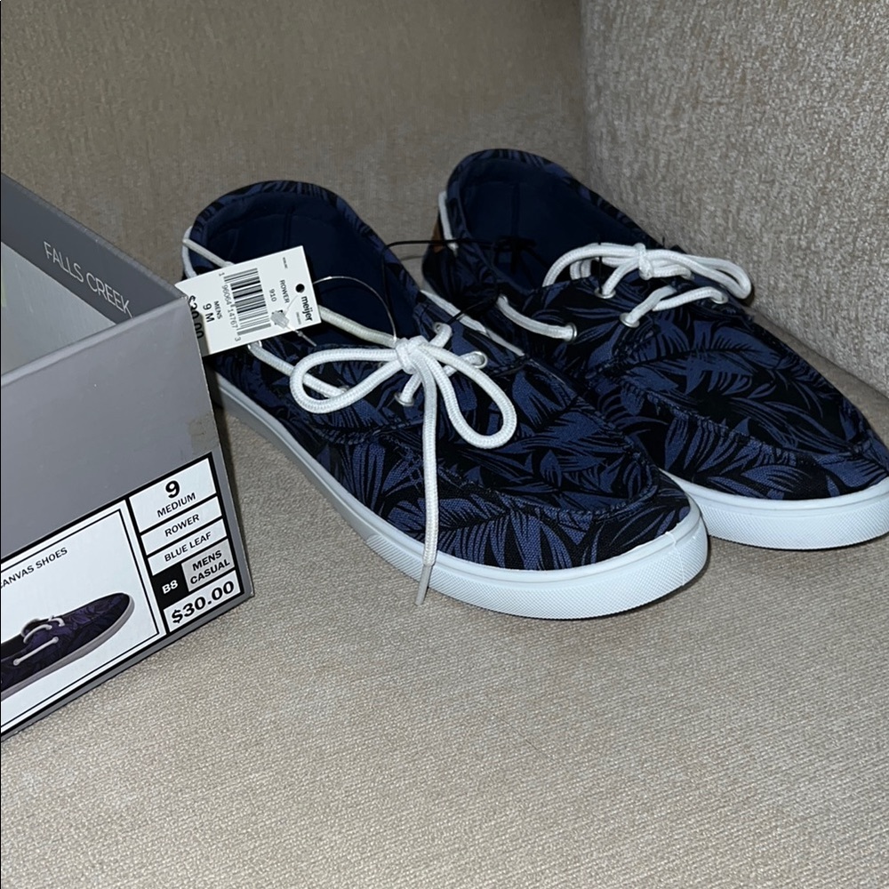 Falls Creek Blue Leaf Print Sneakers Men’s size 9